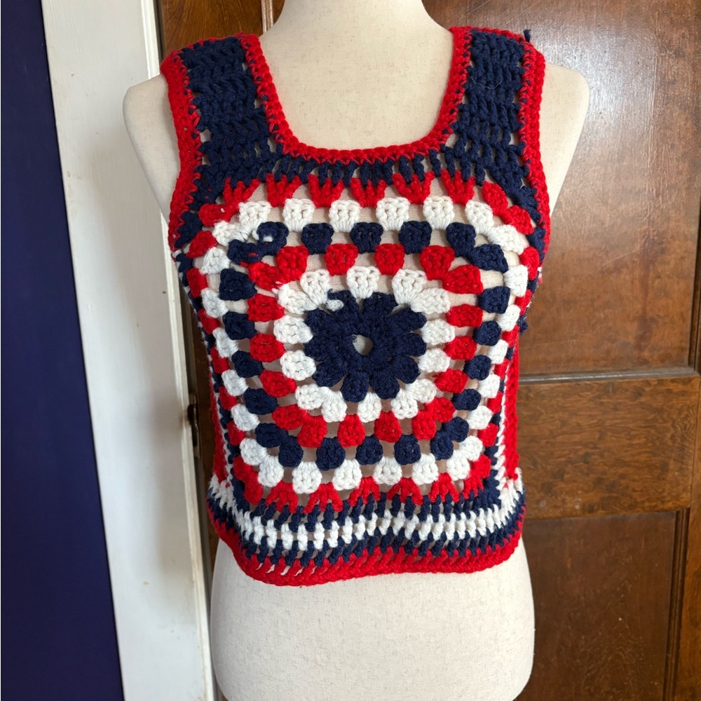 Vintage 70s Red, White, and Blue Crochet Granny Squares Patriotic Tank Top Vest - Picture 2 of 13